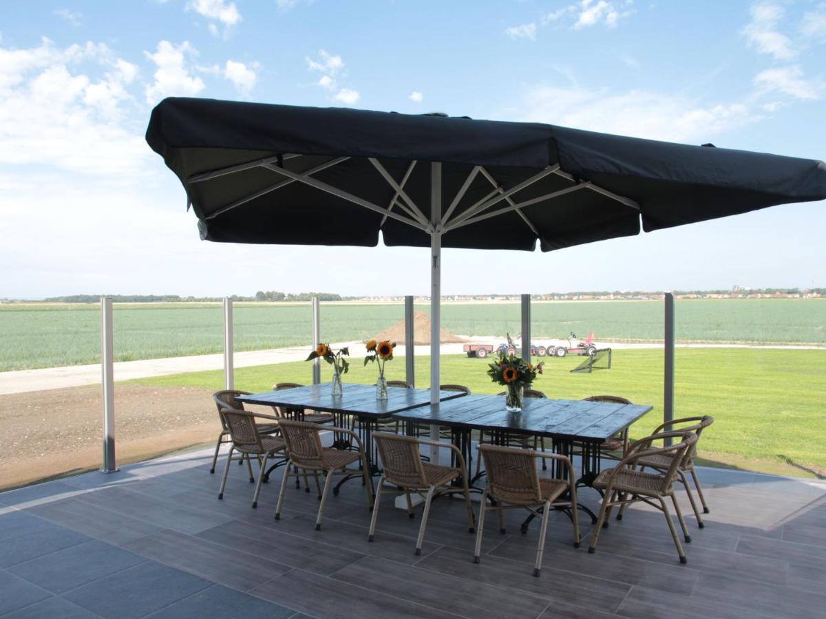 Beautiful And Spacious Villa With A Panoramic View Near The Beach Of Cadzand Exterior foto